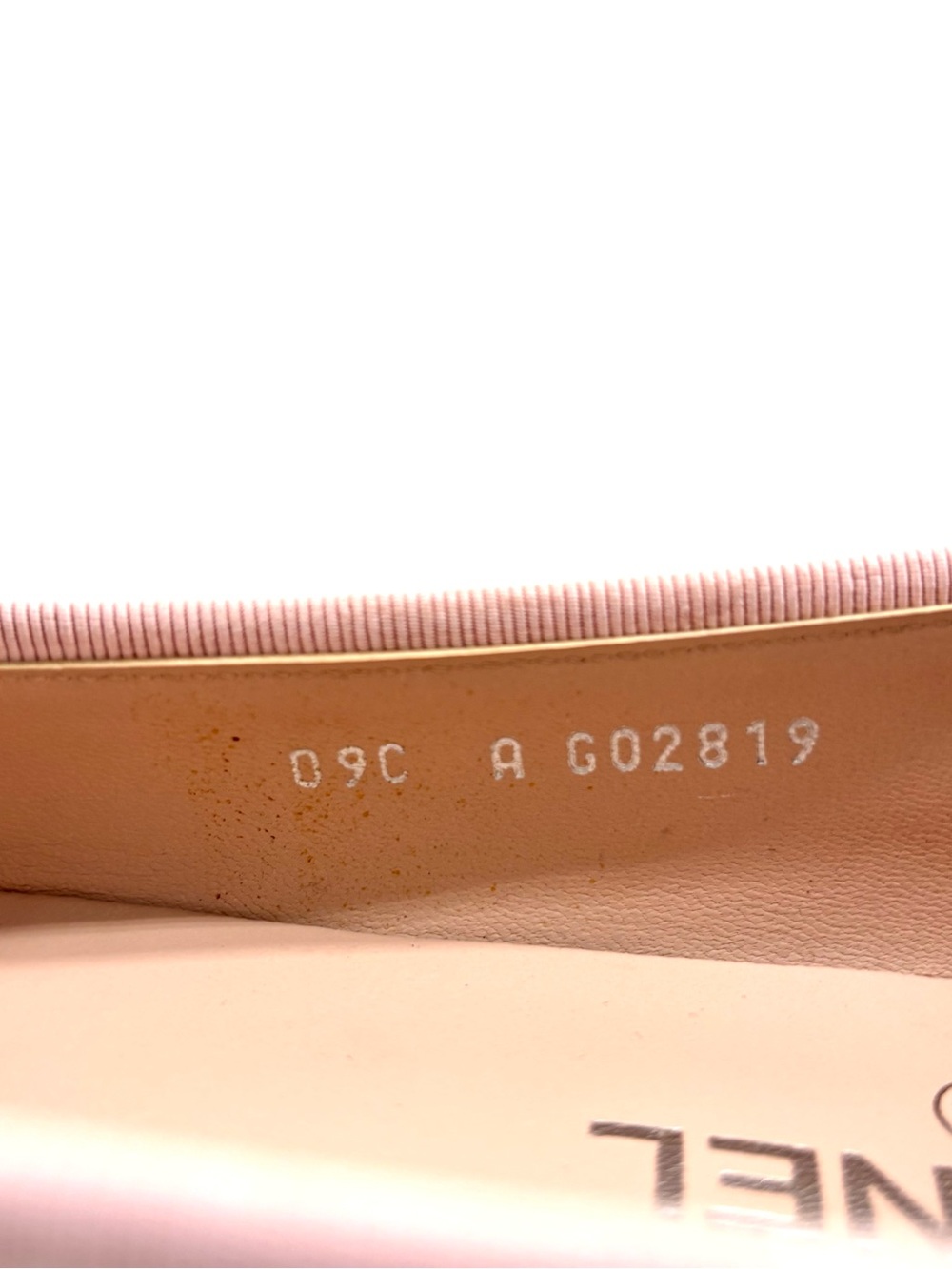 Chanel Vintage Lagerfeld CC Logo Bow Cap Toe Patent Leather Ballet Flats 38.5 - Picture 15 of 15